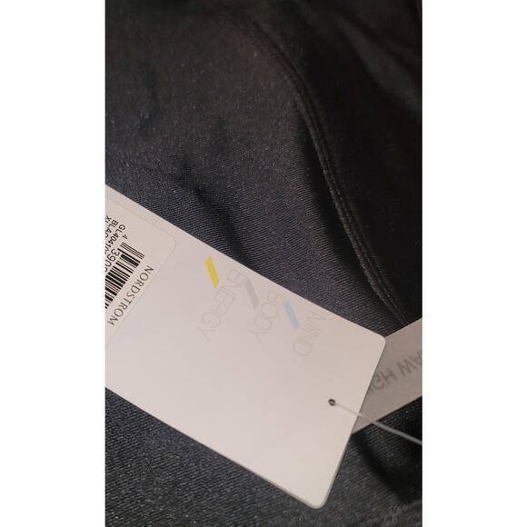 Z by Zella High Waist Stretch Shorts Sz Large (10/12) Juniors Black NWT Bike GYM - Picture 3 of 4